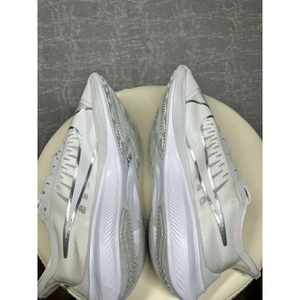 Nike Womens Zoom Gravity BQ3203-001 Ivory Running Shoes Sneakers Size 9